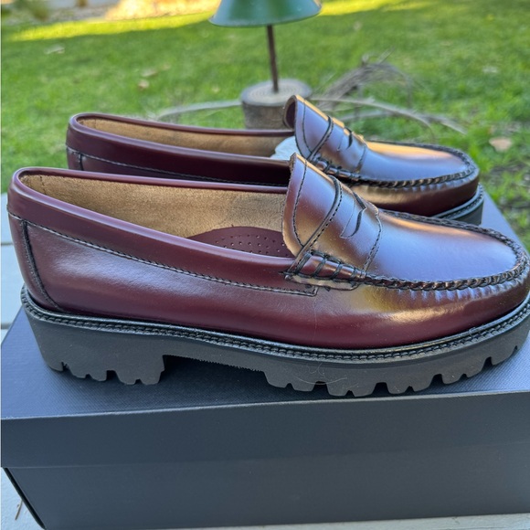 G.H. Bass Whitney Weejuns Super Lug Sole Penny Loafer - Picture 3 of 14